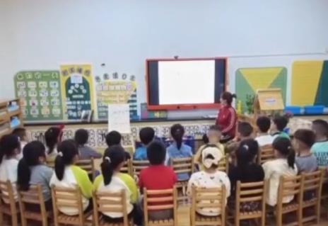 “十四五”成績單丨向社會輸送人才5500萬 高質量教育托舉強國夢想