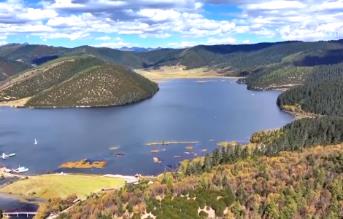 特色賞秋帶動旅游市場持續火熱