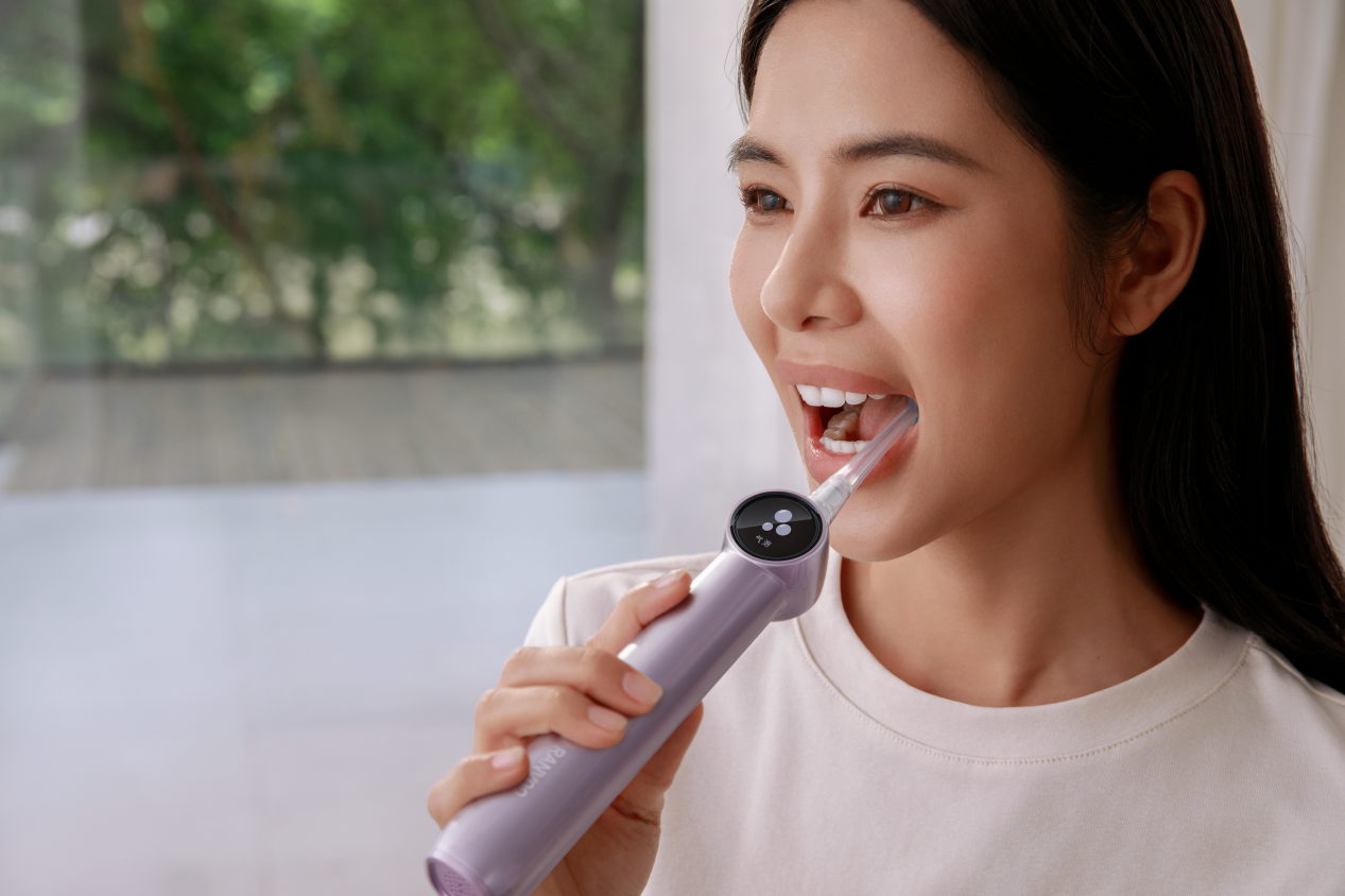 銳舞電動牙刷開啟噴氣時代：超能氣泡技術終結物理摩擦潔齒