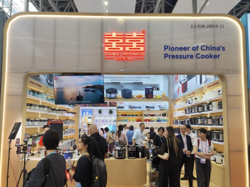 實力引領品質家居，雙喜電器廣交會二期喜迎全球客商
