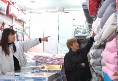 速凍天氣帶火“暖經濟”：保暖用品市場“熱氣騰騰” 御寒消費顯著升溫