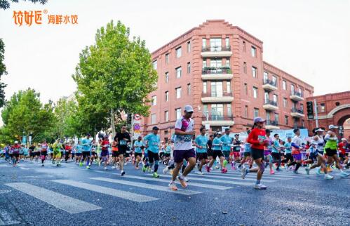 天津馬拉松·餃好運戰隊備受矚目