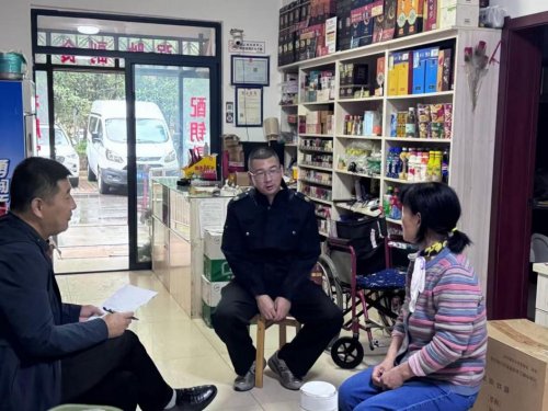 紆困解難 躬身服務暖民心