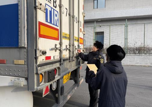 哈爾濱首票“9610+TIR”跨境電商出口業務落地