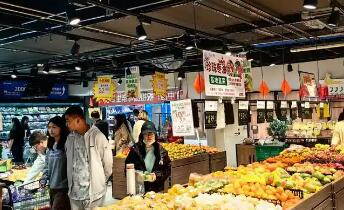 中國消費市場保持平穩增長態勢 消費潛力持續釋放