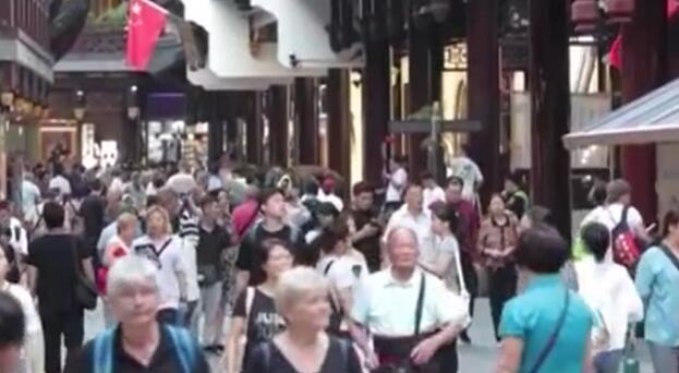 10月份我國消費市場保持平穩增長