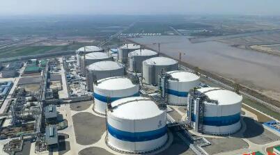 海陸同時發力 中國海油夯實冬季保供“底氣”