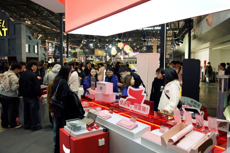 佳達隆生態全景亮相ZFX展會，構建客制化新生態