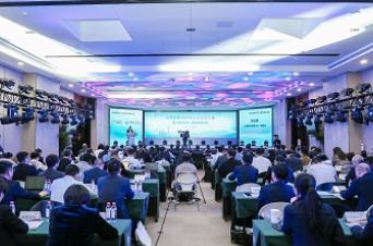 中國鐵塔2025年科技創新大會在京召開 擎天人工智能平臺正式啟用