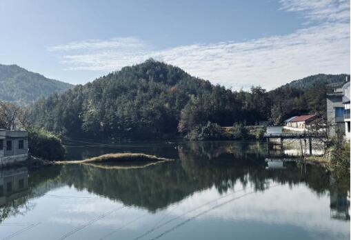 移風易俗煥新顏 古村涌動生機潮