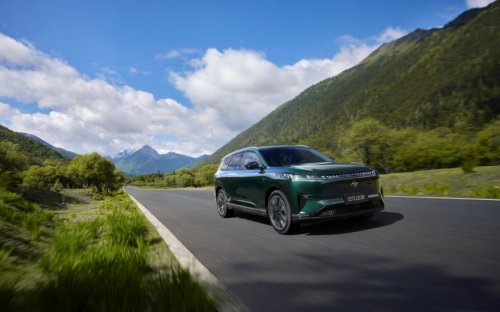 品質硬核 + 空間夠大，20 萬左右新能源六座 SUV 家庭優選