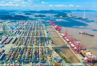 “箱”當硬核！寧波舟山港年集裝箱吞吐量首次突破4000萬箱