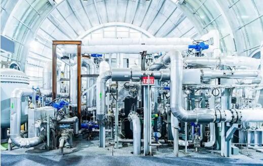 “超碳”動力技術打造中國創新高地 全球首臺機組調試成功