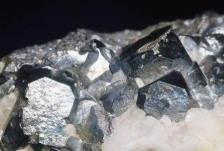 全球鈷供應格局重塑與價格新階段開啟