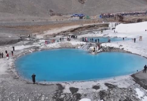 生態賦能“冷資源”變身“熱產業” 多彩活動點燃冬季消費熱潮