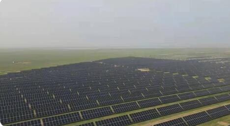 內蒙古錫林郭勒盟阿巴嘎旗：為新能源發電系好合規“安全帶”