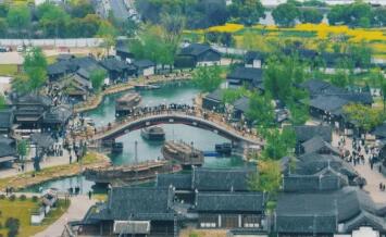 “中國第一水鄉”周莊：“水墨畫卷”蝶變“光影片場”