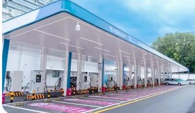我國充電基礎設施持續高速擴建 截至10月底總數達到1864.5萬個