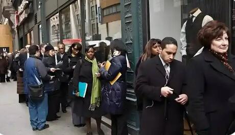 11月失業率升至四年來新高 美國就業市場寒氣襲人