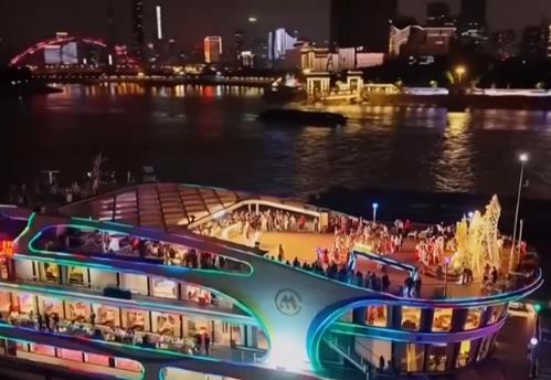 多彩文旅活動將節日氛圍“拉滿” 各地喜氣洋洋、歡樂祥和迎新年