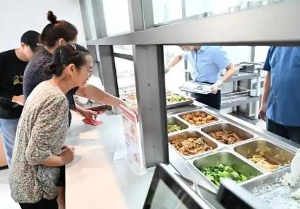 社區服務消費：圍繞百姓“日常” 構建幸福“微圈層”