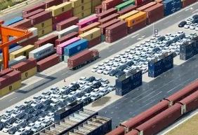 2025年鐵路商品汽車運輸量突破800萬臺