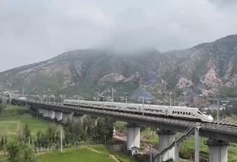 全國鐵路營業里程達16.5萬公里 高鐵超5萬公里