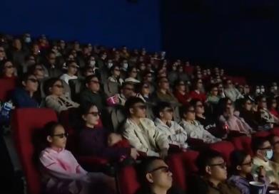 爆款IP→炫酷特效；工業化→精品化 多視角觀察光影世界 感知電影產業蓬勃活力