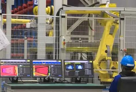 “人工智能+制造”澎湃經濟增長新動能 “智慧大腦+神經網絡”深度融合、雙向賦能