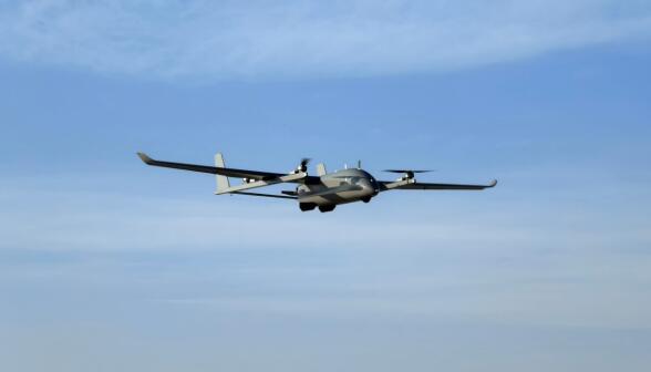 200千克級大載重長航時復合翼無人機系統靈鵲150成功首飛