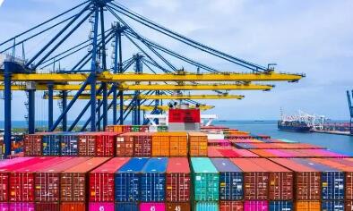 2025年我國與近250個國家和地區保持貿易往來