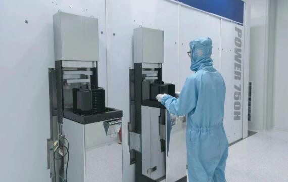 填補“中國芯”關鍵拼圖！我國首臺串列型高能氫離子注入機成功出束