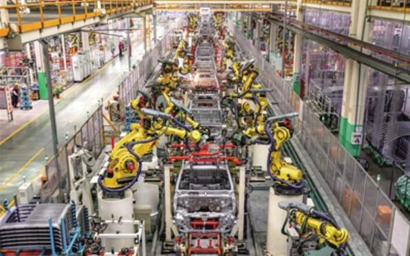 2025年中國汽車產業：“規模答卷”優異 “質量賽道”爭先