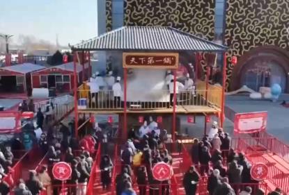 辦年貨、賞民俗、觀花燈，新年氛圍感已拉滿！“年經濟”釋放強大消費潛力