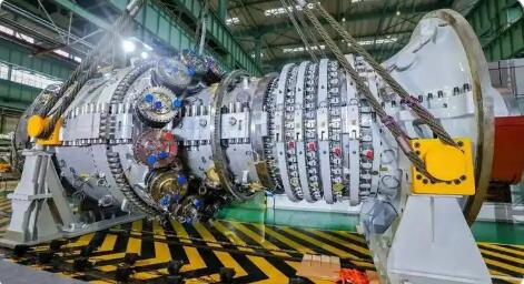 中國一重300兆瓦級F級燃氣輪機轉子鍛件通過鑒定