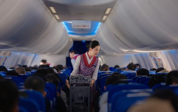 南航集團春運計劃執行航班超12.6萬班次