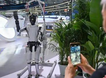 四川兩會聚焦“人工智能+”：科技如何賦能千行百業？