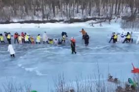 “既能玩又能學”文旅產品花樣上新 “研、學、游”融合助力研學經濟“升溫”