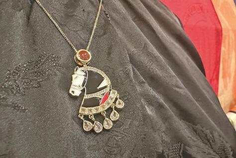 中國國家博物館推出“一匹黑馬”馬年系列文創