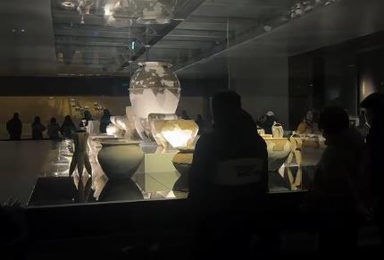 文物“出差”游客熱度不減 科技讓古蜀文明“活”起來