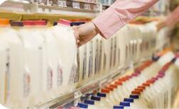 商務部：2月13日起對原產于歐盟的進口相關乳制品征收反補貼稅