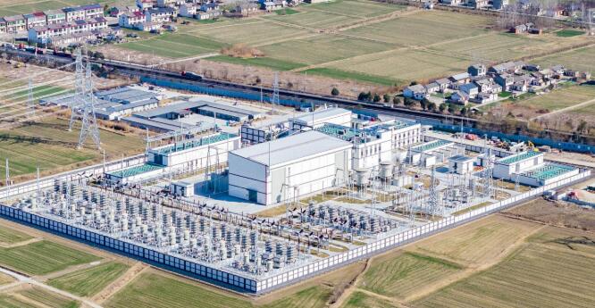 世界首創，交直流混聯工程用上“智能電力路由器”