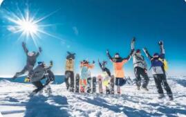 冰場觀燈 滑雪賞景——春節假期山西“冰雪熱”觀察