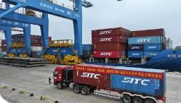 粵港澳大灣區首創 “陸空聯運轉關+安全智能鎖”新模式正式落地廣東