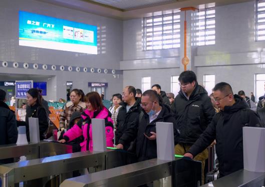 春節假期內蒙古跨區域人員流動3949余萬人次 創同期歷史新高