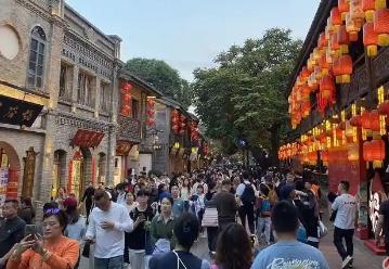 超700億元！福建春節消費市場年味濃、活力足、人氣旺