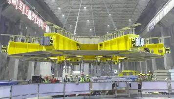 首臺國產大型變速抽蓄機組安裝進行時