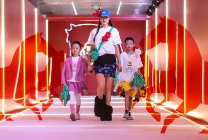 為“懂我”下單——情緒消費背后隱藏的經濟密碼