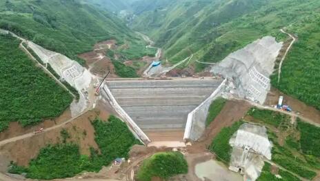 2025年云南省級72個“重中之重”項目年度計劃投資完成率112.69%