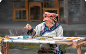 四川為藏羌織繡、道明竹編、自貢彩燈等搭建版權交易平臺